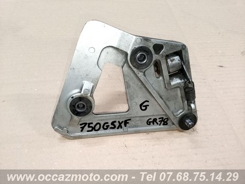 Platine repose pied avant gauche Suzuki 750 GSXF