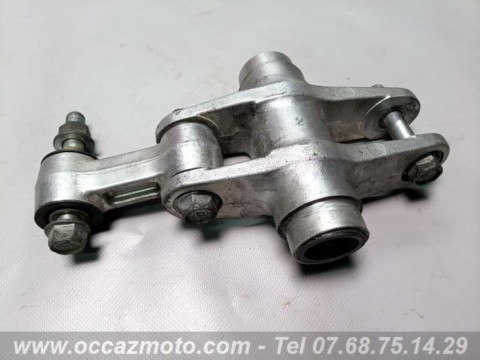 Biellette du bras de suspension Kawasaki GPZ 1000 RX.