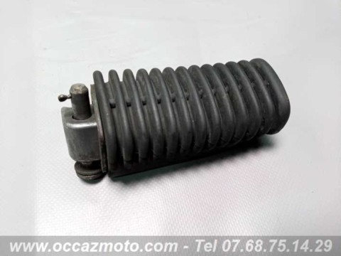 Repose pied arriere droit BMW R 1100 R