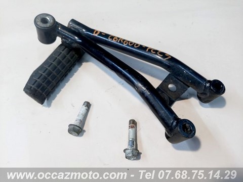 Repose pied arrière droite Honda CBR 600 PC23