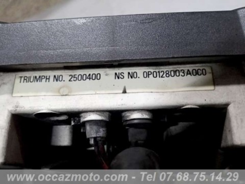 Compteur tableau bord Triumph Trident 900