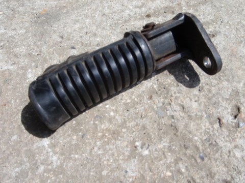 Repose pied avant droit Honda CX 500 Classic