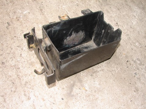 Support batterie Kawasaki 1000 GTR