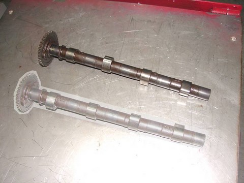 Arbre a cames échappement de Kawasaki 1000 GTR