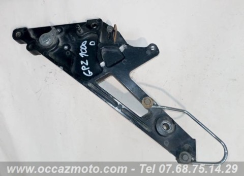 Platine repose pied droit Kawasaki GPZ 1000 RX