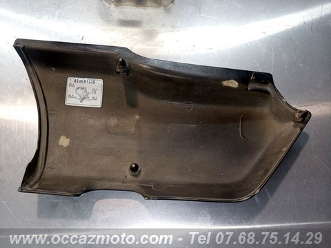 Cache lateral droit Honda CB 650 rc03