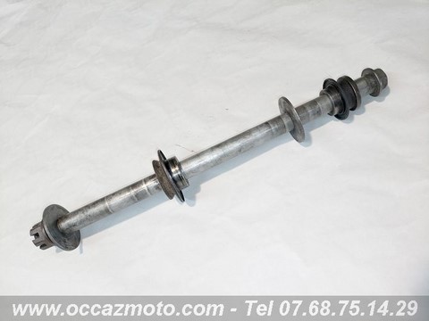 Axe de roue arrière Yamaha XTZ 660