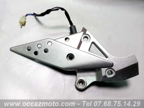 Platine repose pied droite Kawasaki Z 750