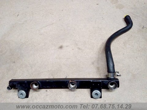 Rampe d'injecteur BMW K75