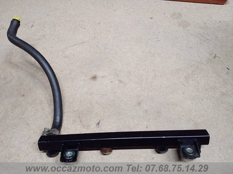 Rampe d'injecteur BMW K75
