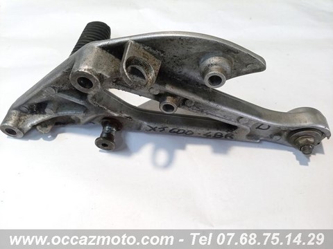 Platine repose pied droite Yamaha XJ 600 Diversion 4BR