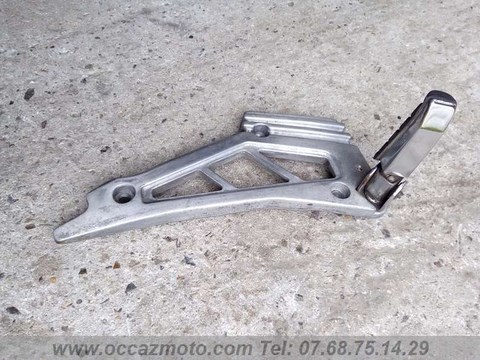 Platine repose pied gauche Yamaha XJ 900 F 4BB.