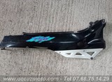 Cache latéral arrière droite Suzuki GSX-750-F