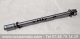 Axe de roue arrière Yamaha Vmax 1200 Axe de roue arrière Yamaha Vmax 1200