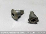 Vis pivot du bras oscillant BMW R 1100 R