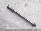 Axe arriere de Yamaha XJ 900 Axe arriere de Yamaha XJ 900 F 4BB.