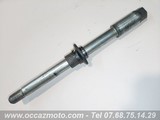Axe de roue avant Yamaha XTZ 660 Axe de roue avant Yamaha XTZ 660